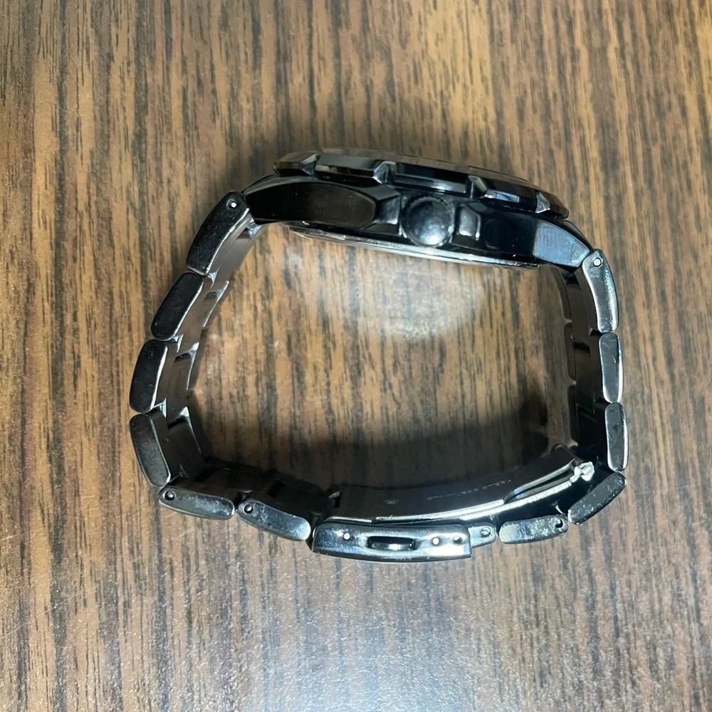 Guess Men’s Waterpro Watch - Picture 3 of 5